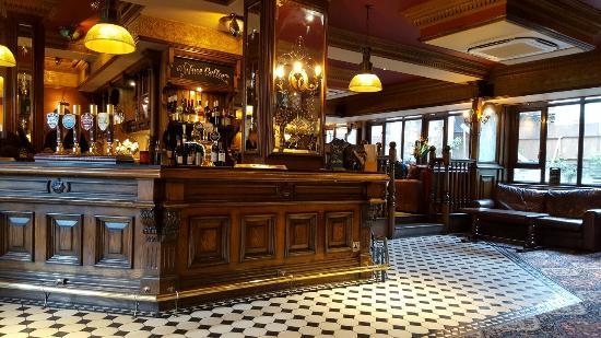 Fuller's